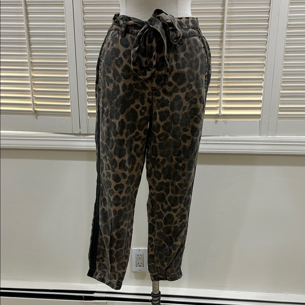 NEW PAM & GELA Leopard Print Jogger Pants